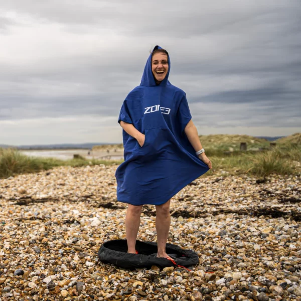 Microfibre_Poncho_-_ZONE3_.webp MICROFIBRE PONCHO, Zone3