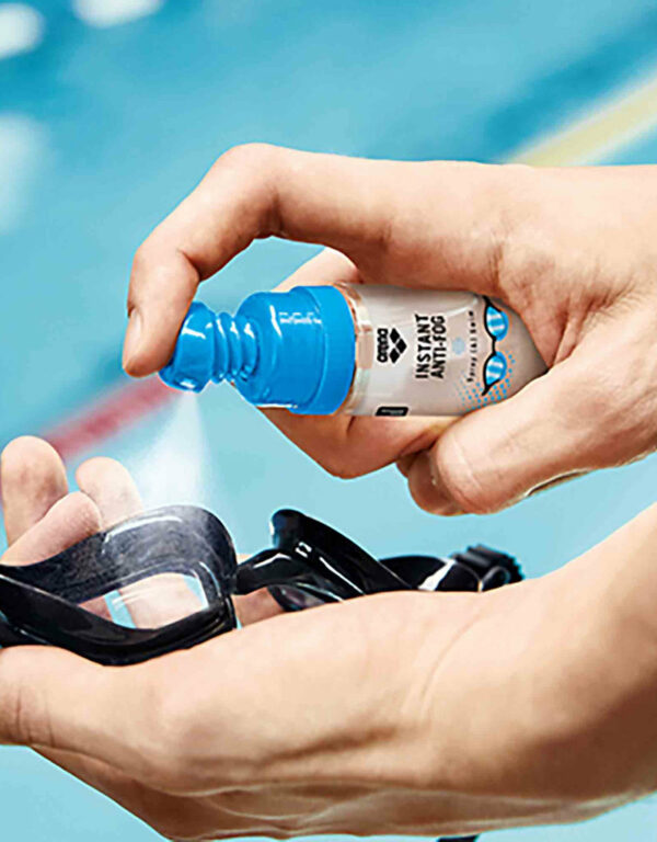 arena-arena-anti-fog-spray-club.jpg Instant Anti-Fog, Arena